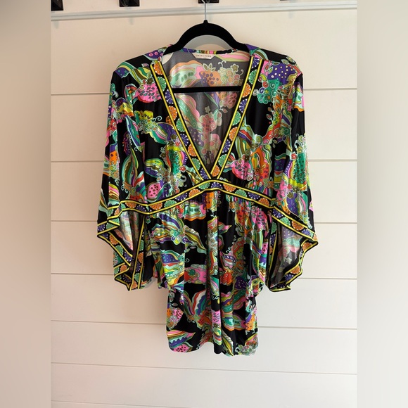 Trina Turk Dresses & Skirts - Trina Turk Multicolor Mini Dress, Size Medium